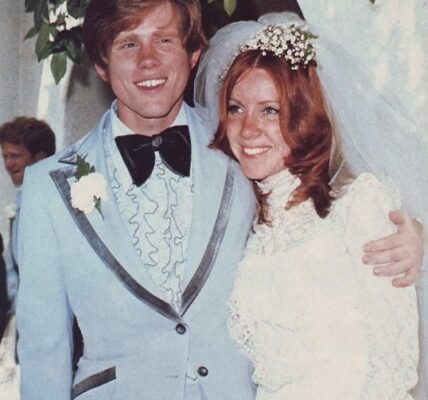 RON HOWARD CALLS WIFE ‘GOOD LUCK CHARM,’ SHARES SECRET TO 49-YEAR MARRIAGE